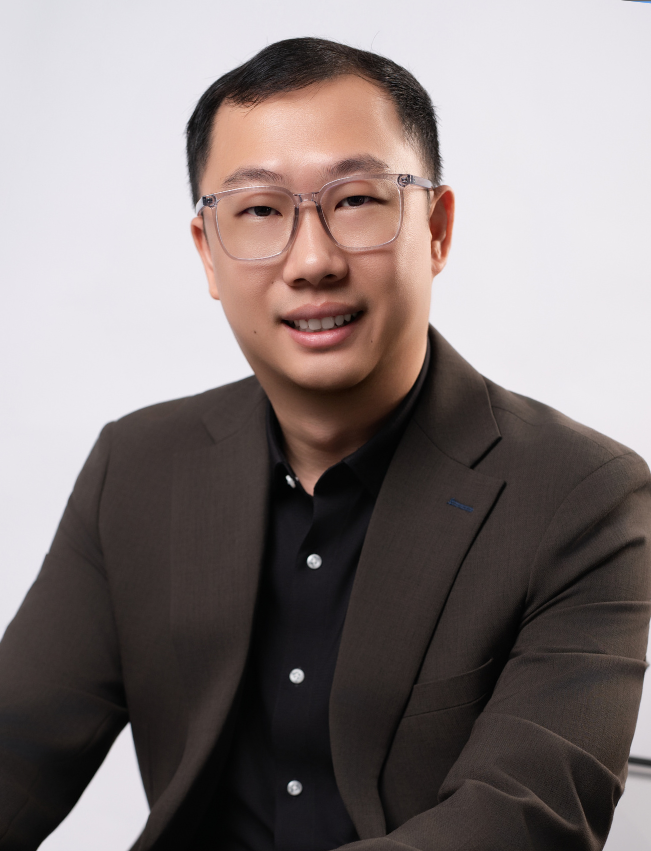 Chris Tan