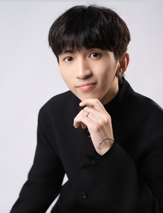 Jackson Huang
